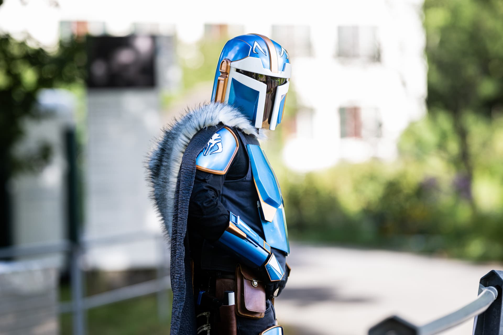 Cosplay-Auftritt beim Festprogramm im Freien